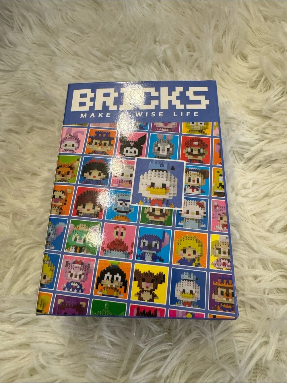 BRICKS Donald Duck Nano Building Block Set - 135 PCS